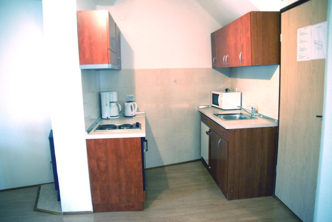 Apartment Castel Bale Exterior photo